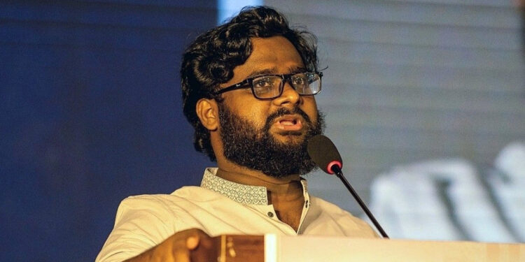 হাদি হত্যার বিচারের দাবি লিখলে ‘হাদি ব্যবসা’ হয়ে যায়, কী অদ্ভুত যুক্তি: ছাত্রশক্তি সভাপতি