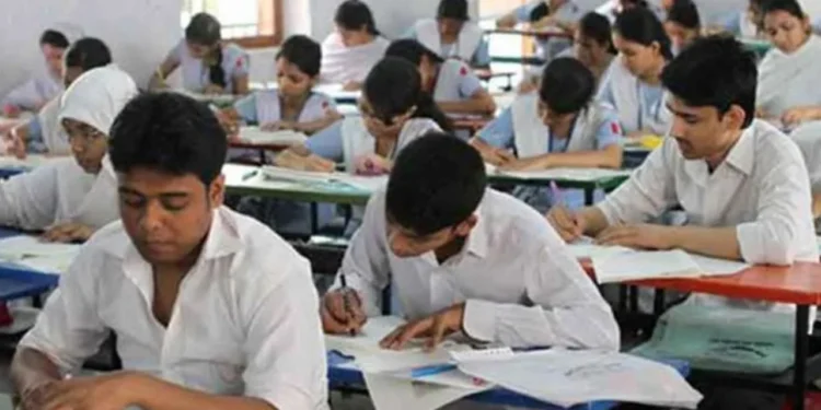 এসএসসি পরীক্ষাকেন্দ্রের ২০০ গজের মধ্যে জনসাধারণের প্রবেশ নিষিদ্ধ