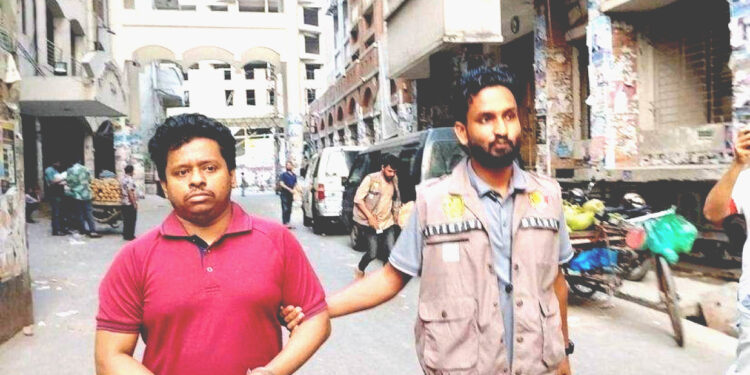 রিমান্ড নামঞ্জুর করে কন্টেন্ট ক্রিয়েটর নাসিমকে কারাগারে পাঠালেন আদালত