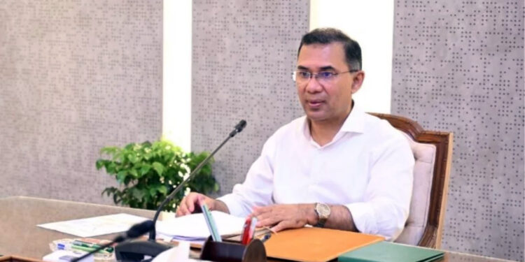 প্রধানমন্ত্রীর সঙ্গে সাক্ষাৎ করেছেন জ্বালানিমন্ত্রী এবং প্রতিমন্ত্রী