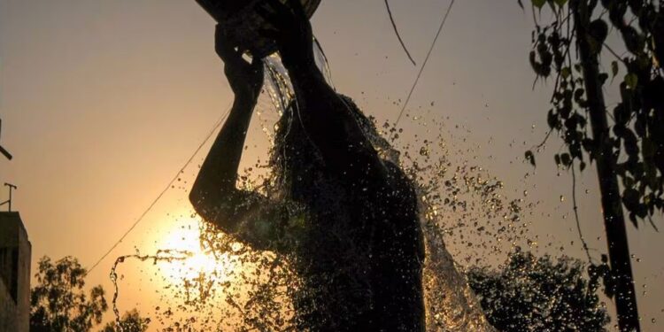 তীব্র গরমে পুড়ছে দেশ, স্বস্তির খবর দিল আবহাওয়া অফিস