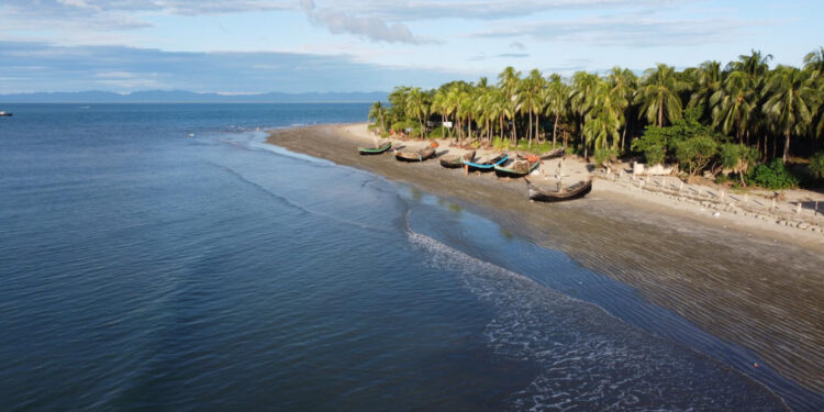 সেন্টমার্টিন নিয়ে অন্তর্বর্তী সরকারের সিদ্ধান্ত বহাল থাকছে