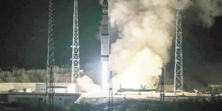 মহাকাশে পাকিস্তানের নতুন ‘মাইলফলক’