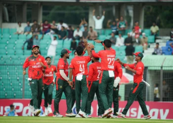 হৃদয়ের ফিফটিতে দুর্দান্ত জয়ে সিরিজে এগিয়ে বাংলাদেশ