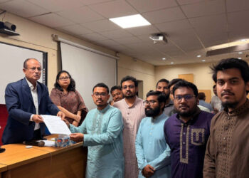 সাংবাদিক ও শিক্ষার্থীদের ওপর ছাত্রদলের হামলার বিচার চান ডাকসু ভিপি