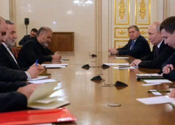 পুতিনের কাছে সর্বোচ্চ নেতা খামেনির বিশেষ বার্তা পৌঁছে দিলেন আরাগচি