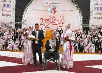 গাজায় যুদ্ধের মাঝে নতুন জীবনের সূচনা: একসঙ্গে বিয়ে করলেন ৫০ দম্পতি