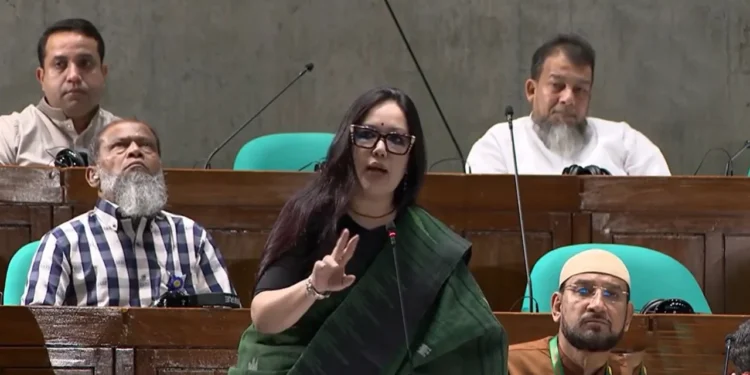 যুক্তরাষ্ট্রের সঙ্গে বাণিজ্য চুক্তি সংসদে তোলার দাবি রুমিন ফারহানার