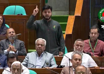 এবার বিরোধী দলের পতন ঘটানোর হুঁশিয়ারি দিলেন ইশরাক