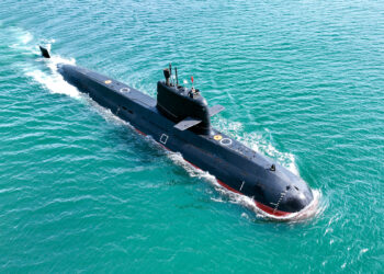 চীনা প্রযুক্তিতে আরও শক্তিশালী হচ্ছে পাকিস্তান নৌবাহিনী