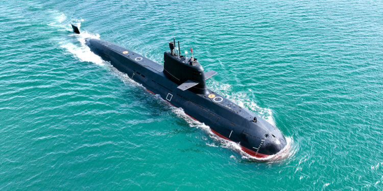 চীনা প্রযুক্তিতে আরও শক্তিশালী হচ্ছে পাকিস্তান নৌবাহিনী