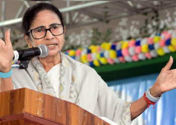 মমতা ব্যানার্জী পদত্যাগ না করলে কী ঘটবে পশ্চিমবঙ্গে!