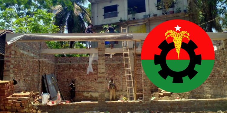 আদালতের নিষেধাজ্ঞা অমান্য, প্রভাব খাটিয়ে বিএনপি নেতার জমি দখল