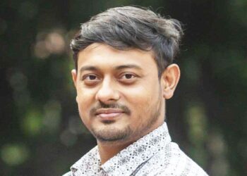 নাসীরুদ্দীন পাটওয়ারীকে লিগ্যাল নোটিশ