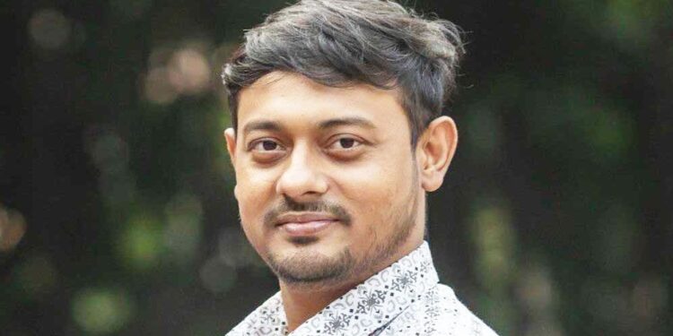 নাসীরুদ্দীন পাটওয়ারীকে লিগ্যাল নোটিশ