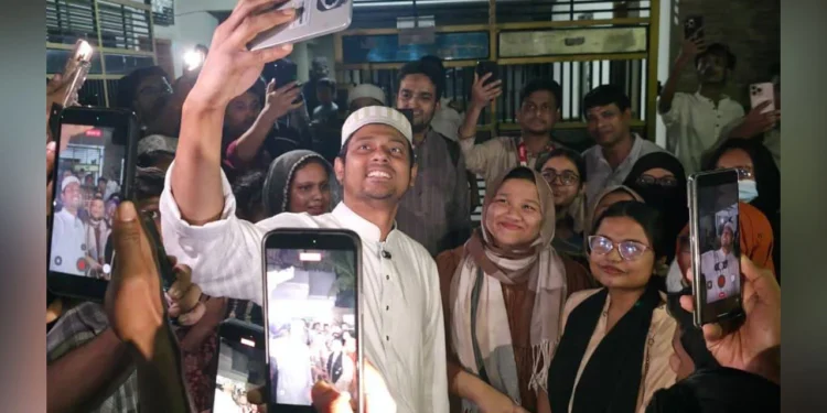 টুপি কোনো দল বা গোষ্ঠীর নয়: নাসীরুদ্দীন পাটওয়ারী