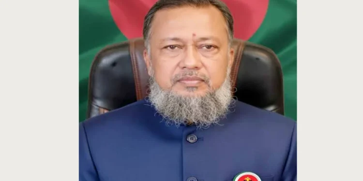 মহানগর বিএনপি নেতার ঘুষিতে গাল কাটলো আরেক নেতার