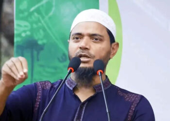 ‘হাসিনার কাছে জাইনা নিয়েন, শফিকুল ইসলাম মাসুদ কী জিনিস’