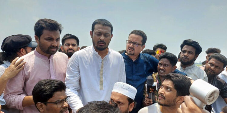 ভারতের বিরুদ্ধে আন্তর্জাতিক আদালতে মামলা করা উচিত: নাসীরুদ্দীন পাটওয়ারী
