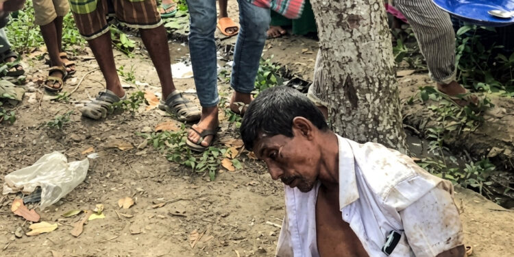 ঝিনাইদহে শিশু ধর্ষণচেষ্টার অভিযোগে গণপিটুনিতে ১ জনের মৃত্যু