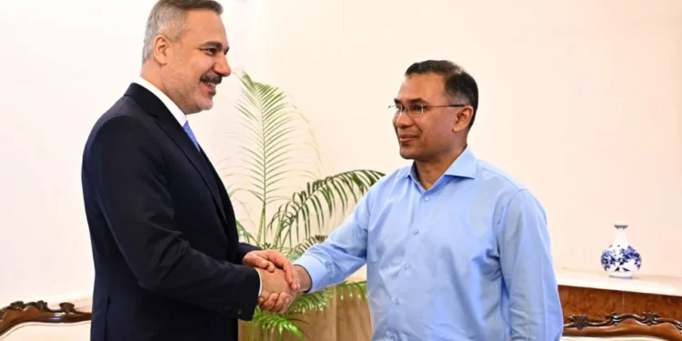 যে কারণে হাকান ফিদান এরদোয়ানের পর দেশটির দ্বিতীয় প্রভাবশালী ব্যক্তি