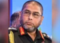 দাড়ি রেখে প্রশংসিত সেনাপ্রধান জেনারেল ওয়াকার