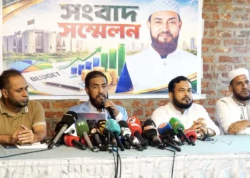 ইসলামী ব্যাংক নিয়ে অপ্রয়োজনীয় বিতর্ক করছেন স্বরাষ্ট্রমন্ত্রী: সেলিম উদ্দিন