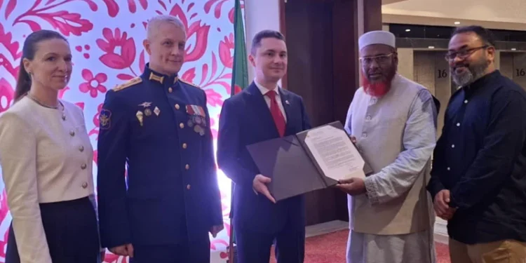 রাশিয়ার জাতীয় দিবসের অনুষ্ঠানে জামায়াত নেতাদের অংশগ্রহণ