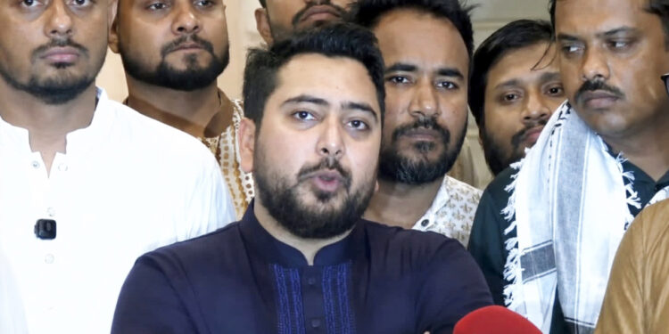 বাস্তবতাবিবর্জিত বাজেট, অর্থনৈতিক সংস্কার হবে না: নাহিদ ইসলাম