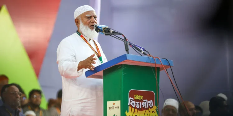 ফাঁসির মঞ্চকে যারা তুচ্ছ মনে করে তাদের জেলের ভয় দেখাবেন না: চট্টগ্রাম সমাবেশে জামায়াত আমির
