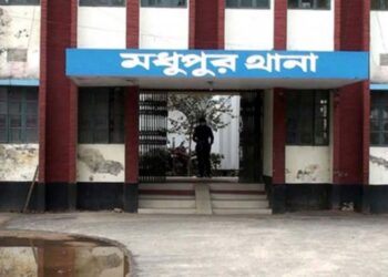 এক ছাগল ছানা বাঁচাতে গিয়ে প্রাণ গেল বাবা-ছেলেসহ চারজনের