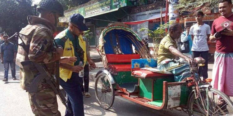 অবশেষে ঢাকার সড়ক থেকে সরতে যাচ্ছে অটোরিকশা