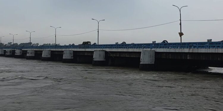 উত্তর-পূর্বাঞ্চলে বন্যার অবনতি, তিস্তার পানি বিপৎসীমার উপরে