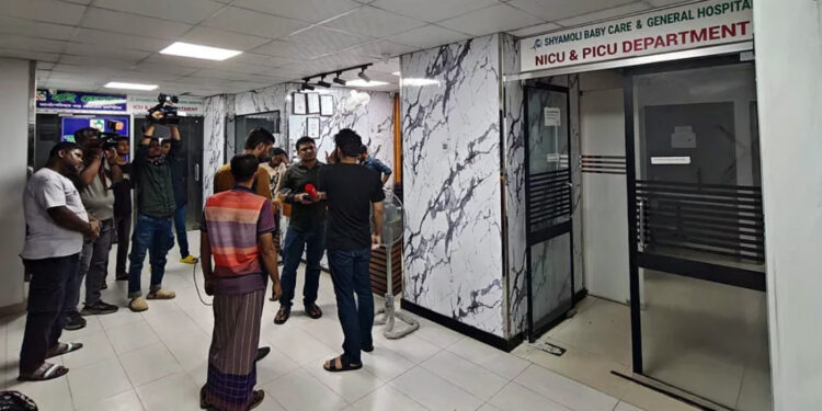 হাসপাতালের ‘অক্সিজেন লাইনে লিকেজ’, শিশু মৃত্যুর অভিযোগ