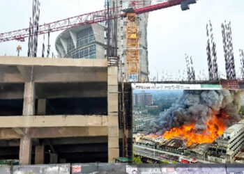 পুড়ে যাওয়া বঙ্গবাজারে উঠছে ১০ তলা ভবন, বরাদ্দ বুঝে পাওয়ার আগেই চাঁদা দিতে হচ্ছে ব্যবসায়ীদের