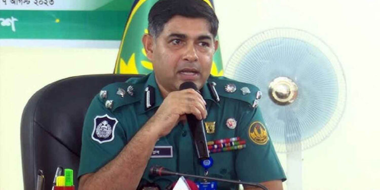 ডিআইজি বিপ্লব তালুকদার বরখাস্ত