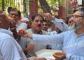 বাংলাদেশিদের জন্য পর্যটন ভিসা চালু, কলকাতায় ব্যবসায়ীদের মিষ্টিমুখ