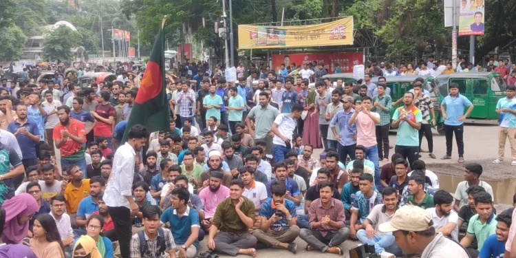 ইতিহাস বদলে দেওয়া জুলাই বিপ্লবের সূচনার দিন আজ