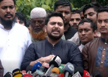 ৫ আগস্টের মধ্যে জুলাই স্মৃতি জাদুঘর খুলতে হবে, না হলে জনগণই খুলে দেবে: নাহিদ ইসলাম