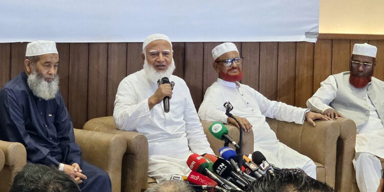 ৮৫ হাজারে মালয়েশিয়ায় লোক পাঠানোর কথা বলায় হুমকি দিচ্ছে: জামায়াত আমির