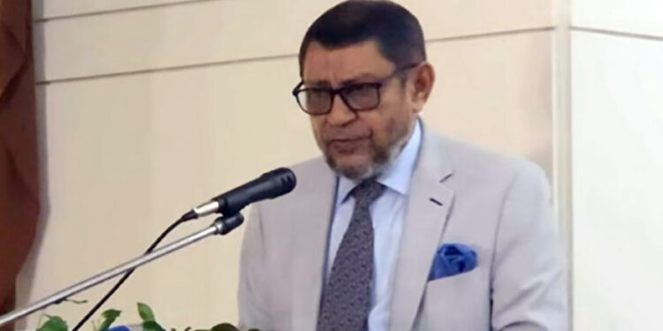 আমাকে বিএনপি হিসেবে ট্রিট করবেন না, আমি একজন মুক্তিযোদ্ধা: স্বাস্থ্যমন্ত্রী