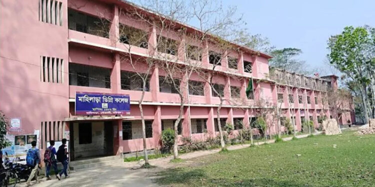 গৌরনদীতে এইচএসসি পরীক্ষায় নকলের দায়ে দুই পরীক্ষার্থী বহিষ্কার