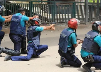 জুলাই গণঅভ্যুত্থানে পলাতক ৫৭ পুলিশ কর্মকর্তা বরখাস্ত হচ্ছেন