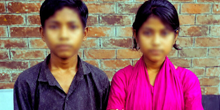 ‘বিয়ে না হলে মরে যাব’: অ্যাম্বুলেন্স ভাড়া করে ঢাকা থেকে রাজবাড়ীতে পালাল দুই খুদে শিক্ষার্থী