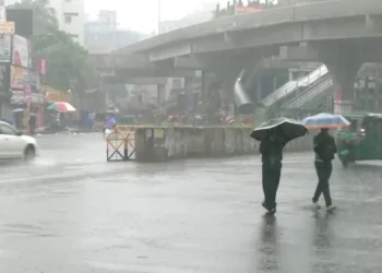 ছয় বিভাগে আরো অতিভারী বৃষ্টি হতে পারে