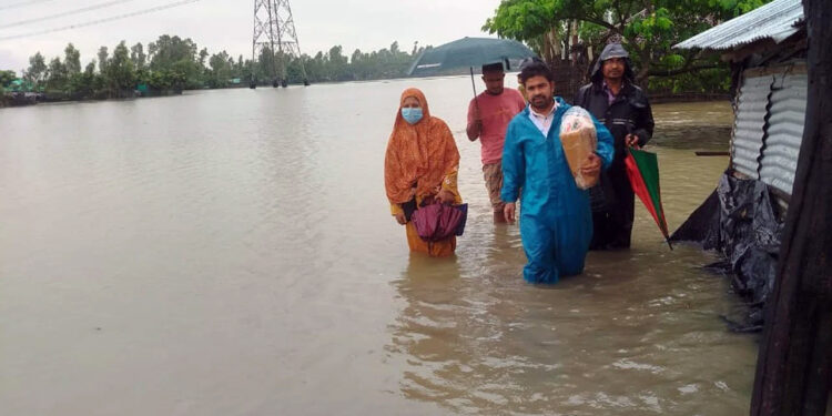 বাঁশখালীর বন্যাদুর্গত এলাকায় ডায়রিয়ার প্রকোপ, দুজনের মুত্যু