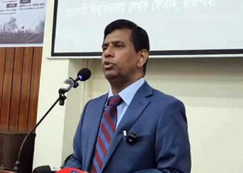 যাদেরকে ফার্মের মুরগি বলছেন, সেই জেন-জিই মহাকাব্যিক বিপ্লব করেছে