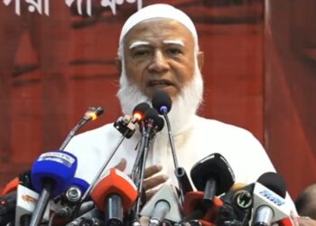 জীবন দেব, তবু ‘চব্বিশকে’ হারিয়ে যেতে দেব না: জামায়াত আমির