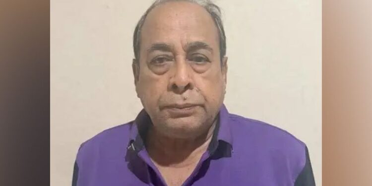 ‘আমি মোজাফফর’ বলার পরই হাতে হ্যান্ডকাফ