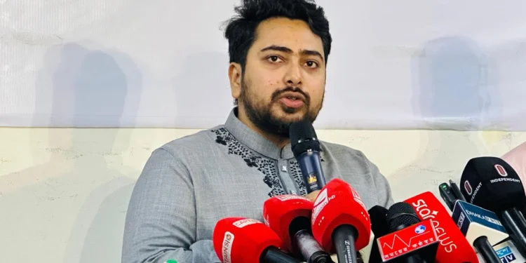 জুলাই বিপ্লবের আকাঙ্ক্ষা বাস্তবায়ন না হলে রাজপথে নামার হুঁশিয়ারি নাহিদ ইসলামের